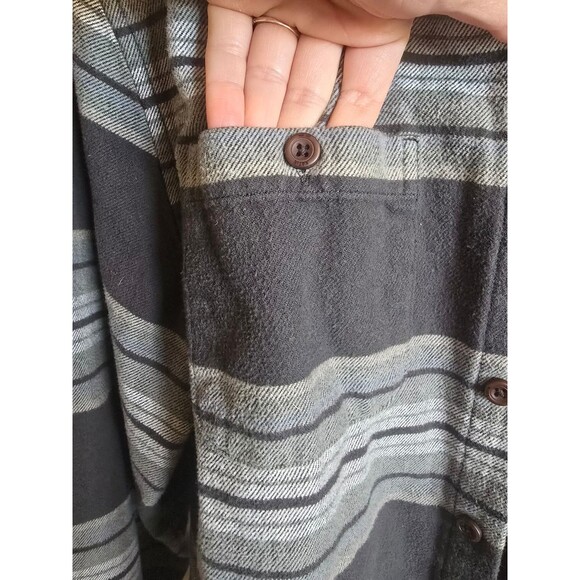 Katin 100% cotton men's size medium button up striped midweight flannel - Picture 4 of 8